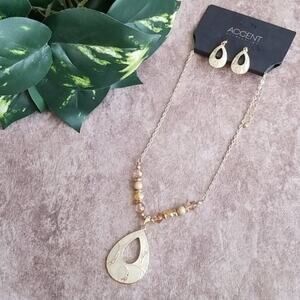 Accent Accessories cream gold teardrop jewelry set